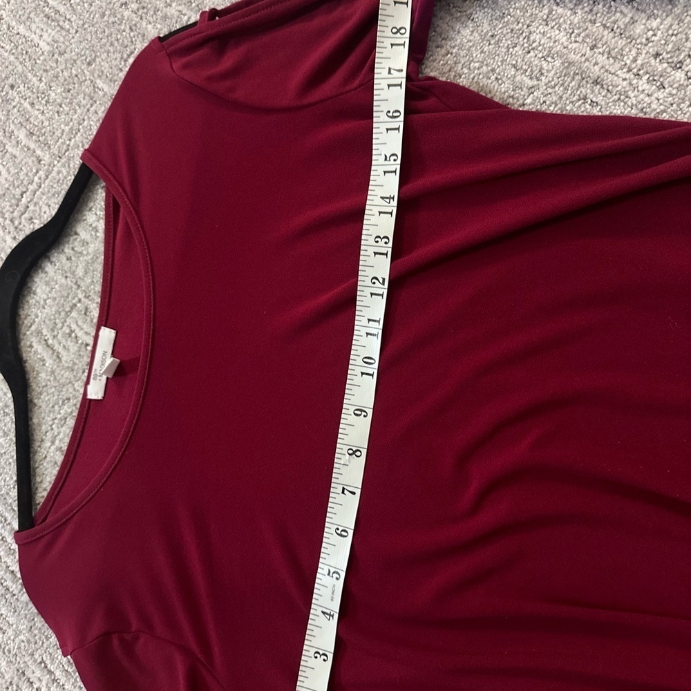 ✨Madison Deep Red Long Sleeve Top | Size Small - Picture 9 of 9